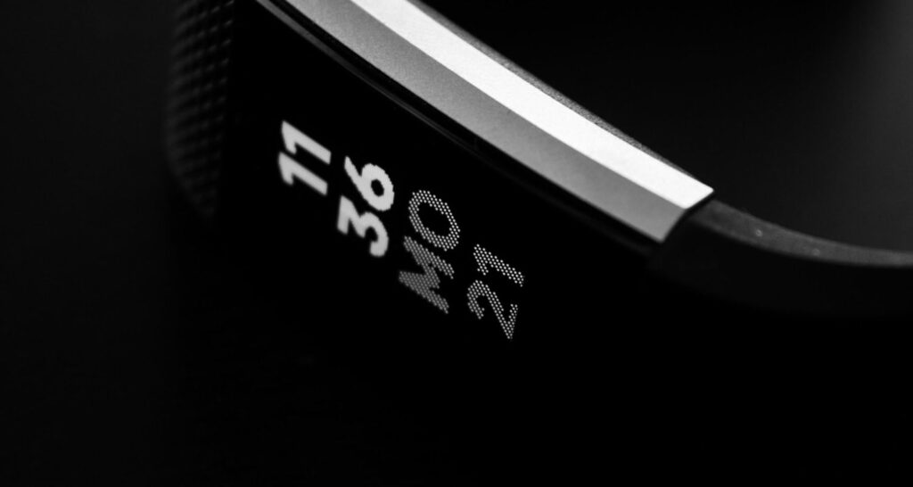 Fitbit Won’t Sync? FIXED! Here’s the Ultimate 12-Point Troubleshooting Guide fitbit won't sync