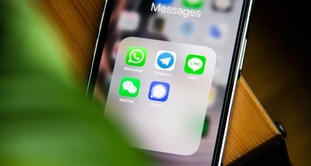 read someone's text messages without their phone