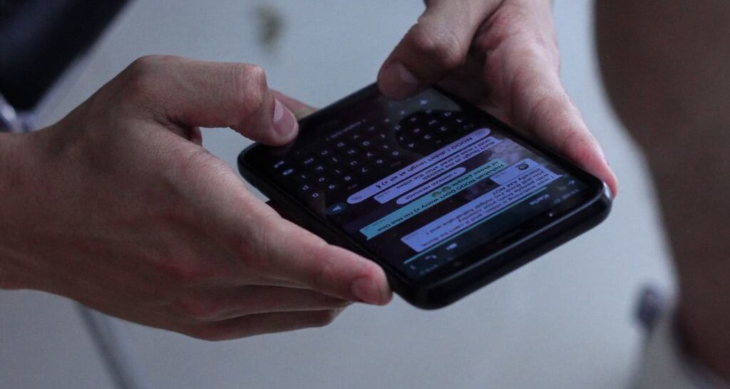spoof text apps