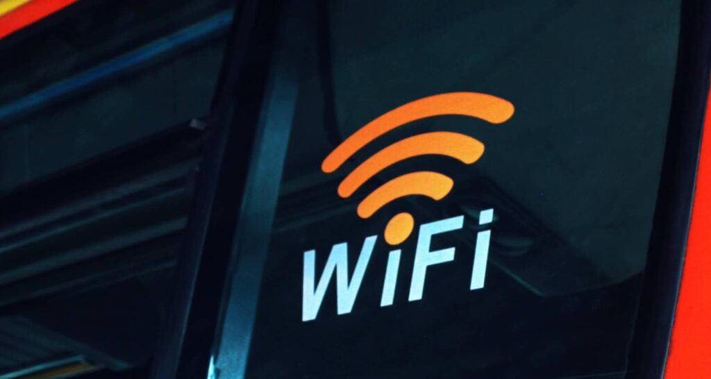wifi hack apps for iphone
