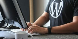 how to update PHP in wordpress