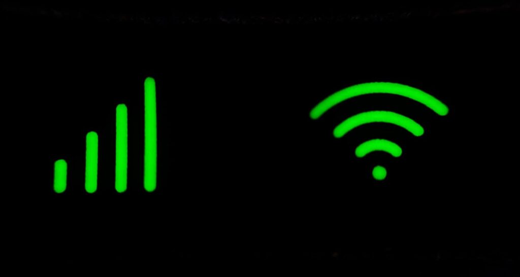 can you use wi-fi on a deactivated phone