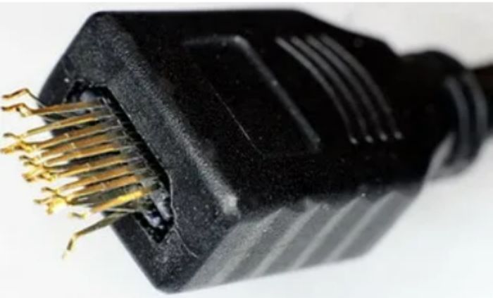 damage HDMI Cable