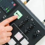 audio interface output to mixer