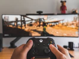 how to get aimbot on xbox one warzone