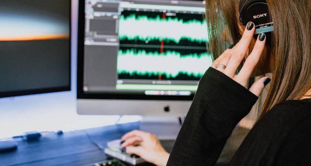 computer audio output to mixer