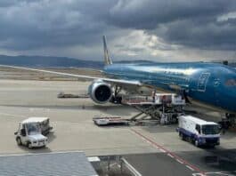 Vietnam Airlines